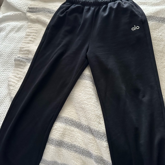 Alo Acolade Set Like New - Picture 3 of 4